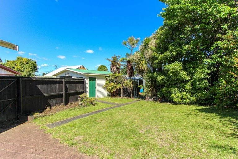 Photo of property in 14 Totaravale Street, Pukehangi, Rotorua, 3015