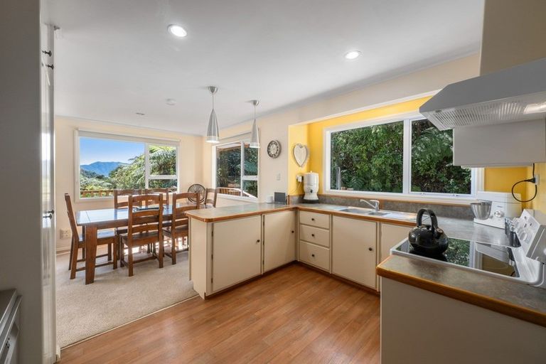 Photo of property in 34 Mccormicks Road, Whatamango Bay, Picton, 7281