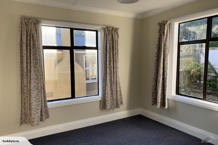 Photo of property in 11 Wharfdale Street, Macandrew Bay, Dunedin, 9014