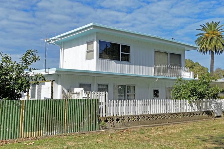 Photo of property in 3/201 Kennedy Road, Marewa, Napier, 4110
