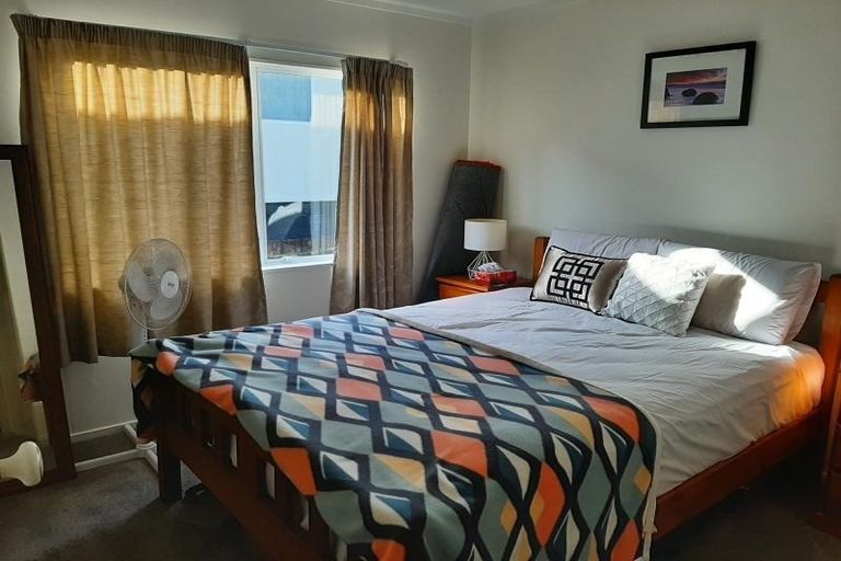 Photo of property in 1a Hinemoa Street, Onerahi, Whangarei, 0110