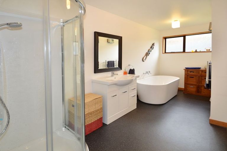 Photo of property in 28 Coolock Crescent, Waverley, Dunedin, 9013