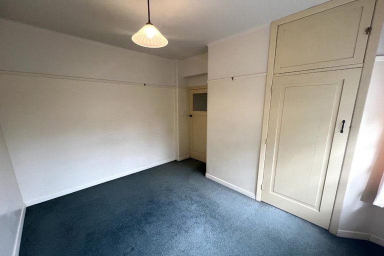 Photo of property in 82 Majoribanks Street, Mount Victoria, Wellington, 6011