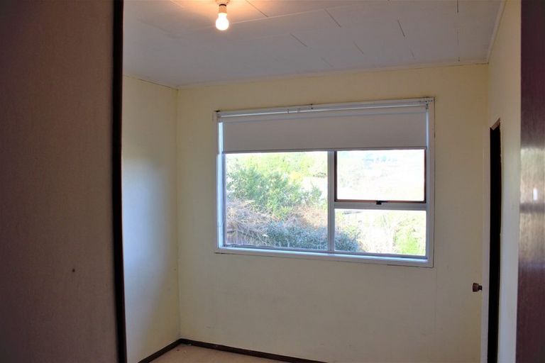 Photo of property in 62 Lavery Place, Sunnynook, Auckland, 0632