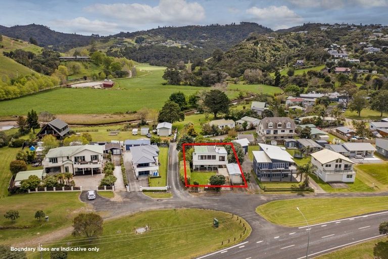 Photo of property in 158 Buffalo Beach Sh25 Road, Whitianga, 3510
