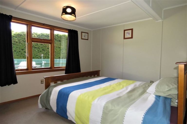 Photo of property in 22 Chamberlain Avenue, Amberley, 7481