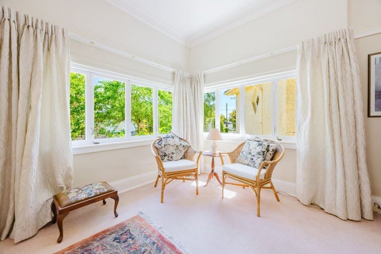 Photo of property in 10 Tavistock Road, Waipukurau, 4200