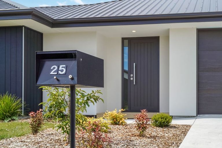 Photo of property in 25 Makybe Terrace, Lincoln, 7608