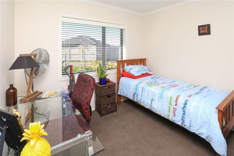 Photo of property in 7 Allgood Place, Rototuna North, Hamilton, 3210