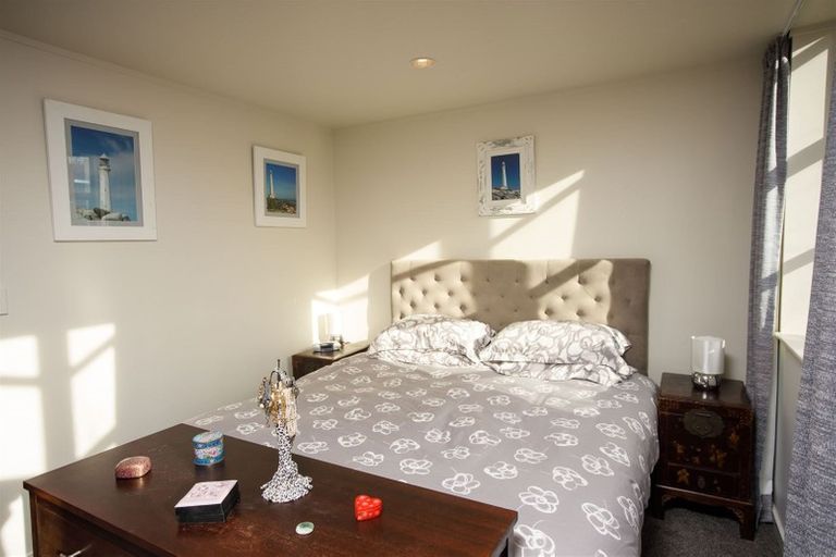 Photo of property in Mendosa Terraces Apartments, 3/9 Ebor Street, Te Aro, Wellington, 6011
