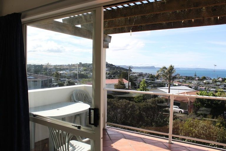 Photo of property in 25a Brightside Road, Stanmore Bay, Whangaparaoa, 0932