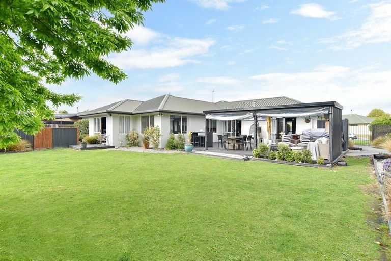 Photo of property in 12 Welsford Street, Woodend, 7610