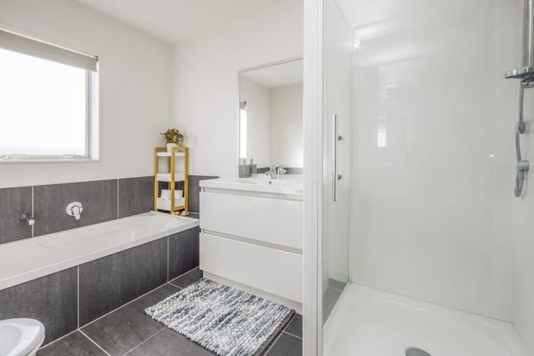 Photo of property in 106 Arion Road, Takanini, 2112