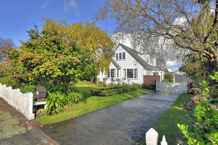 Photo of property in 11 Cooper Street, Lansdowne, Masterton, 5810