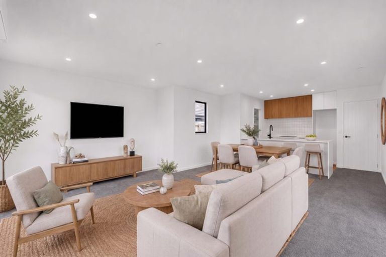 Photo of property in 33 Wilkin Road, Woodend, 7610
