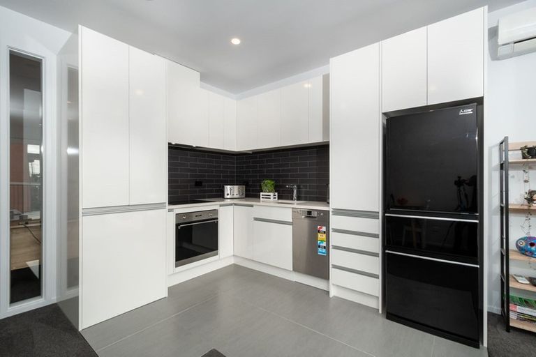 Photo of property in 216/81 Mapou Road, Hobsonville, Auckland, 0616