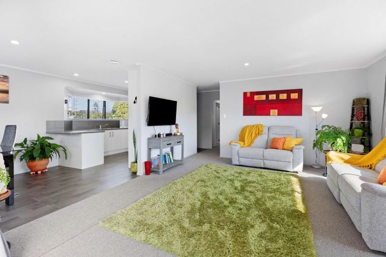 Photo of property in 31 Crisp Drive, Papamoa Beach, Papamoa, 3118