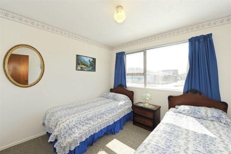 Photo of property in 11 Nyoli Street, Northcote, Christchurch, 8052