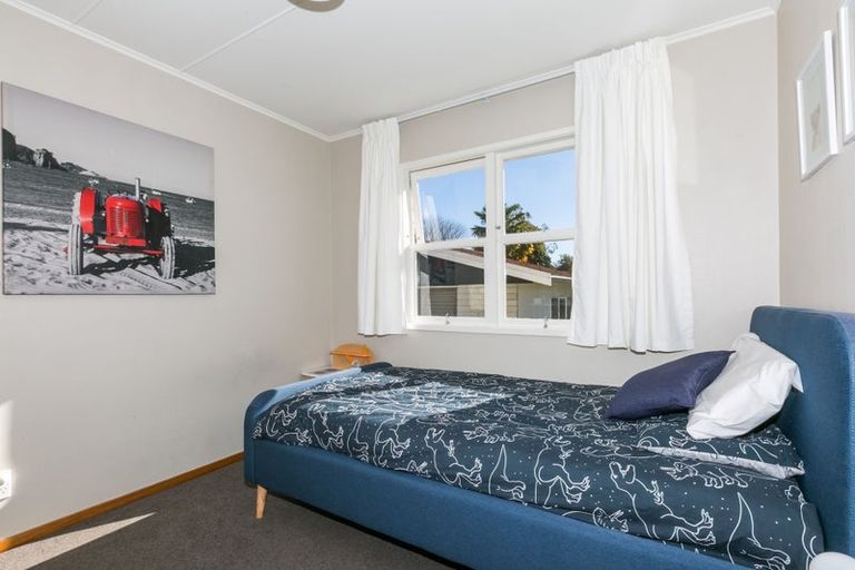 Photo of property in 14 Bale Place, Havelock North, 4130