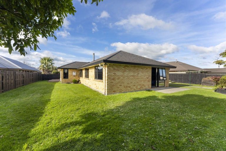 Photo of property in 10 Rodeo Drive, Kelvin Grove, Palmerston North, 4414