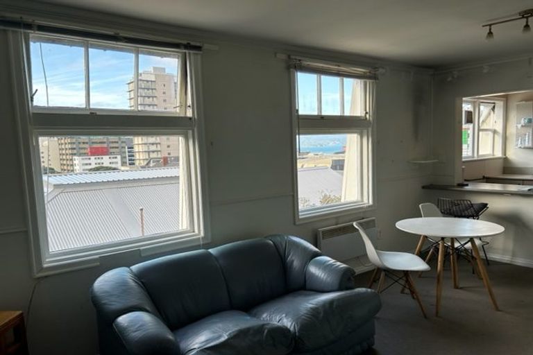 Photo of property in Aroha Apartments, 222 The Terrace, Wellington Central, Wellington, 6011