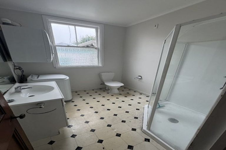 Photo of property in 37 Te Wharepouri Street, Berhampore, Wellington, 6023