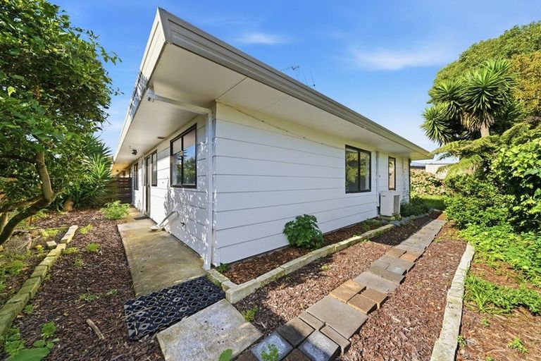 Photo of property in 69b Hamilton Drive, Waiuku, 2123