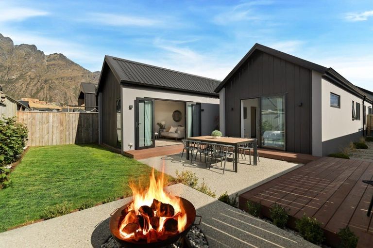 Photo of property in 64 Muster Road, Jacks Point, 9371