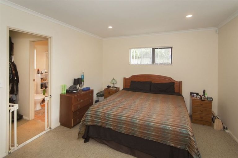 Photo of property in 5 Westglen Place, Ranui, Auckland, 0612