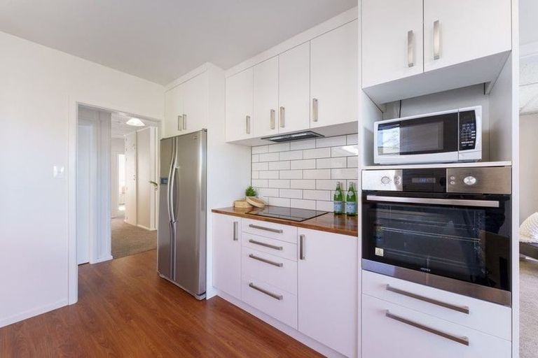 Photo of property in 100 Teesdale Street, Burnside, Christchurch, 8053