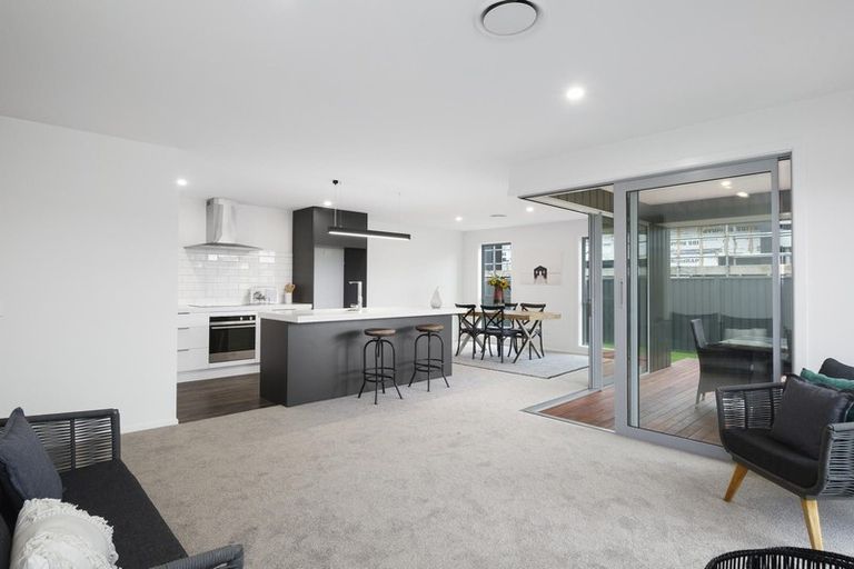 Photo of property in 213 Wingatui Road, Mosgiel, 9024