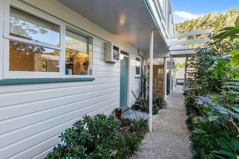 Photo of property in 5/110 Muritai Road, Eastbourne, Lower Hutt, 5013