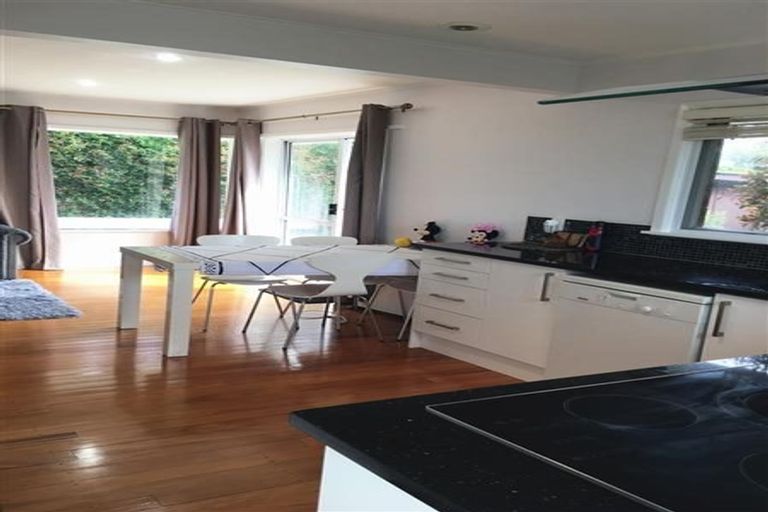 Photo of property in 3/6 Northboro Road, Hauraki, Auckland, 0622