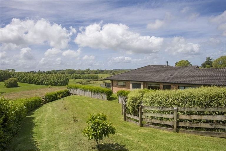 Photo of property in 29 Jeffs Road, Dairy Flat, Albany, 0794