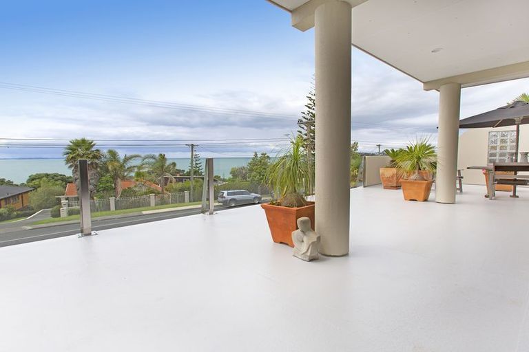 Photo of property in 201 Vipond Road, Stanmore Bay, Whangaparaoa, 0932