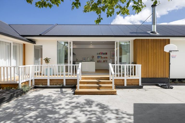 Photo of property in 153 Harris Crescent, Papanui, Christchurch, 8053