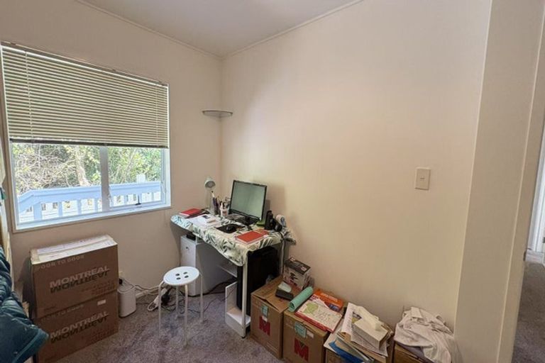 Photo of property in 1/45 Mcdowell Crescent, Hillcrest, Auckland, 0627