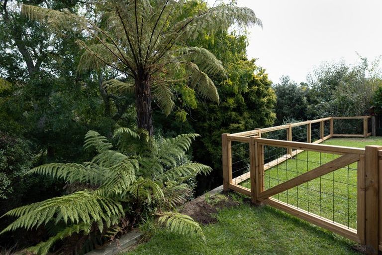 Photo of property in 2a Whitcombe Street, Lepperton, New Plymouth, 4373