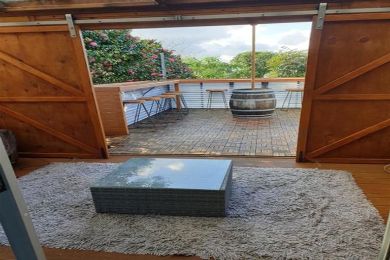 Photo of property in 98 Cook Street, Howick, Auckland, 2014