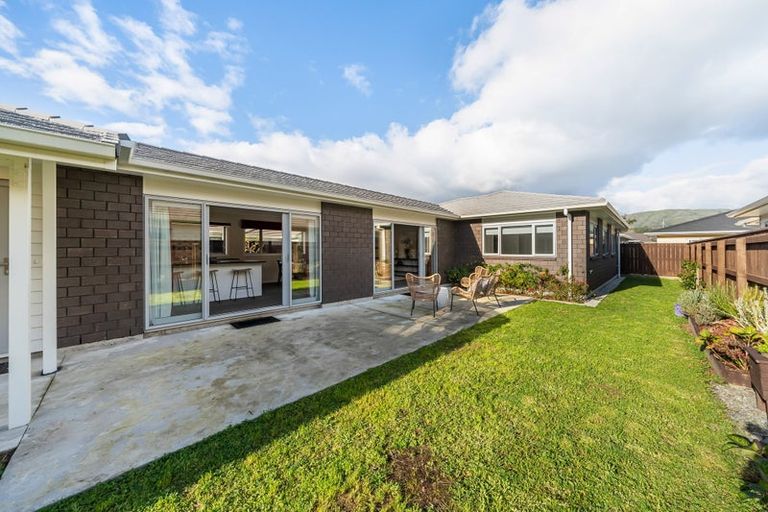 Photo of property in 18 Martha Turnell Crescent, Manor Park, Lower Hutt, 5019