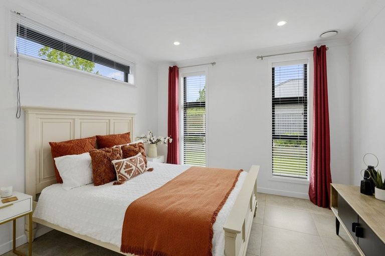 Photo of property in 1 Hinterland Drive, Prebbleton, 7604