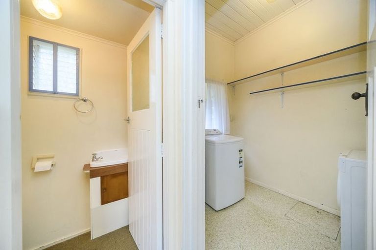 Photo of property in 46 Bridge Street, Bulls, 4818