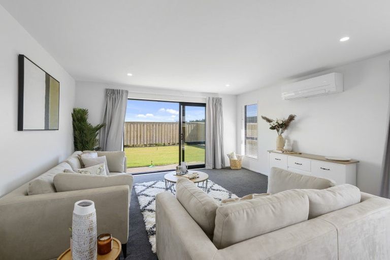 Photo of property in 57 Northmoor Boulevard, Rolleston, 7615