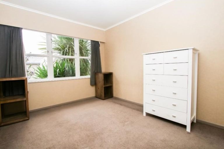 Photo of property in 26 Larnach Street, St Andrews, Hamilton, 3200