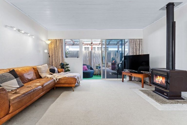 Photo of property in 76b The Circle, Manly, Whangaparaoa, 0930