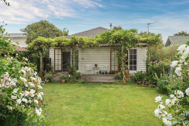 Photo of property in 65 Windermere Road, Papanui, Christchurch, 8053