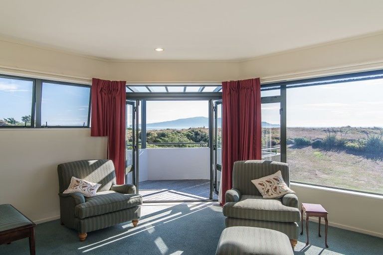Photo of property in 112c Paetawa Road, Peka Peka, Waikanae, 5391
