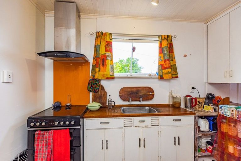 Photo of property in 40 Karaka Street, Castlecliff, Whanganui, 4501