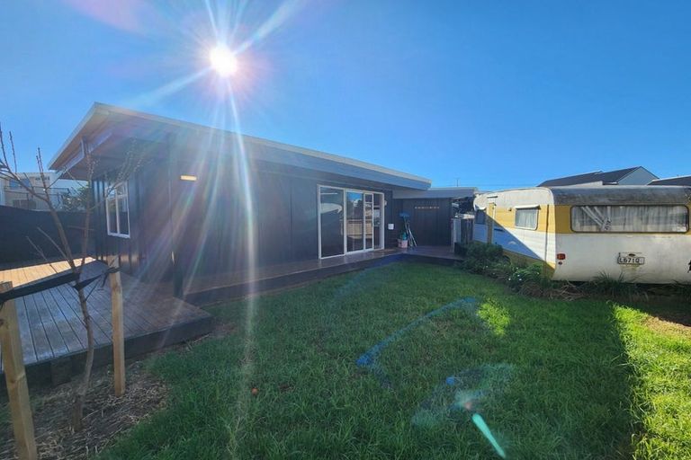 Photo of property in 1223 Papamoa Beach Road, Papamoa Beach, Papamoa, 3118