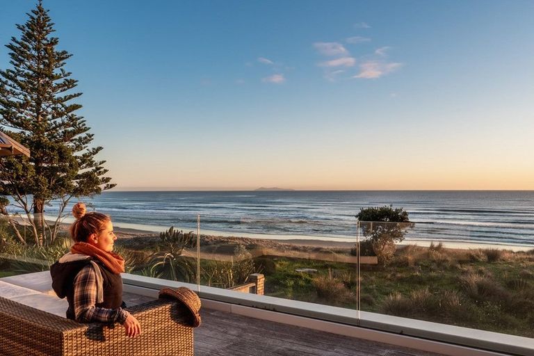 Photo of property in 341a Oceanbeach Road, Mount Maunganui, 3116